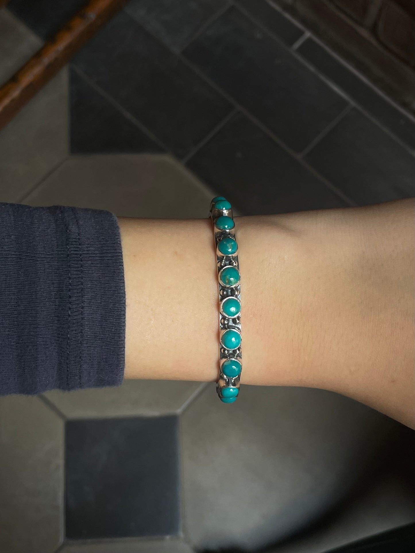 Kingman Turquoise Cuff | Multi Stone Dot Row | 925 Silver E687