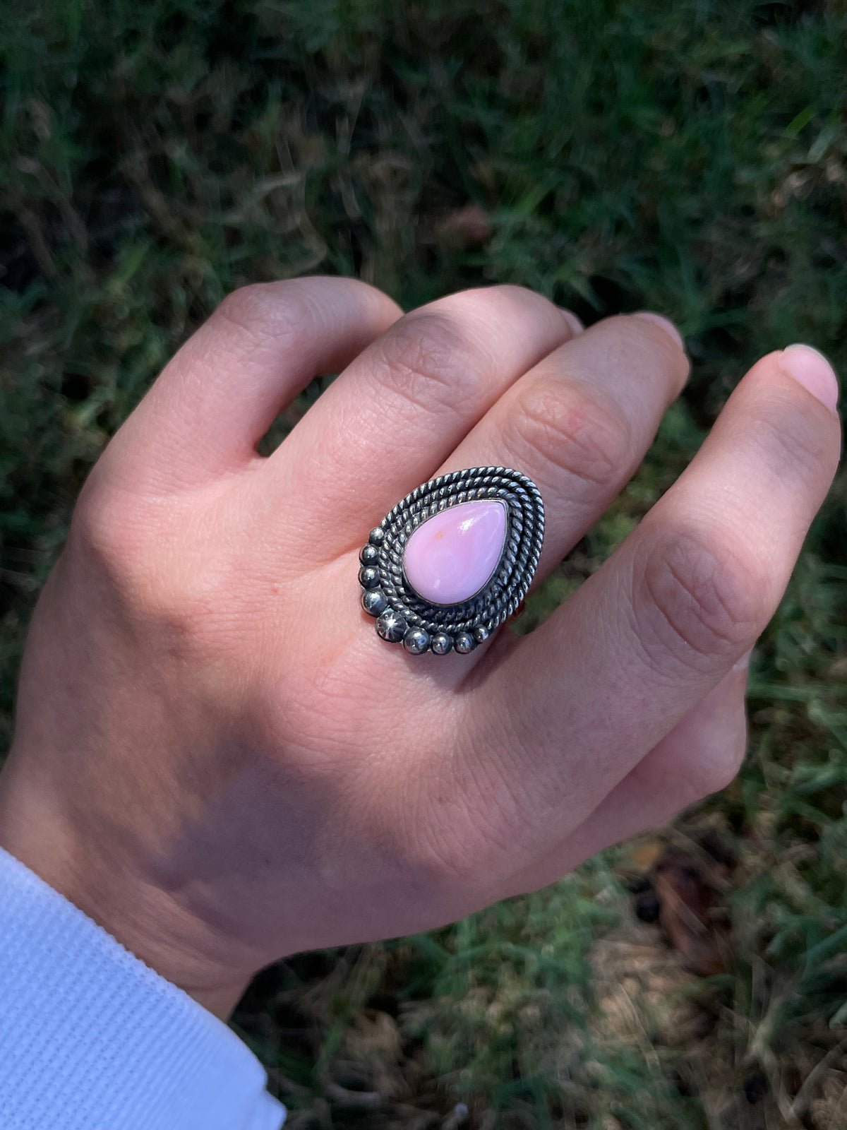 Pink Conch Teardrop Ring | 925 Sterling Silver Size 8 D308