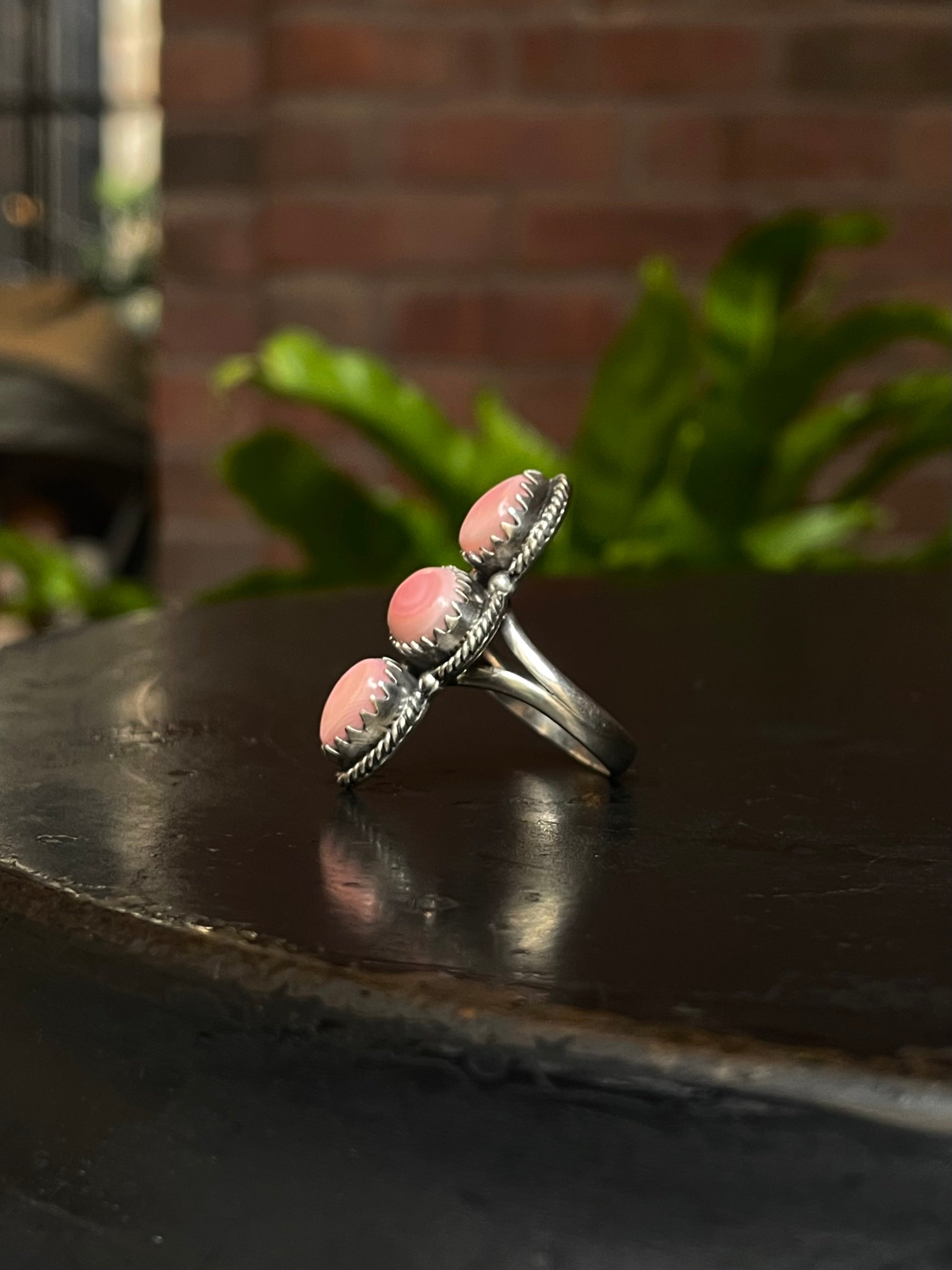 Pink Conch Ring Size 7 | 925 Sterling Silver G167