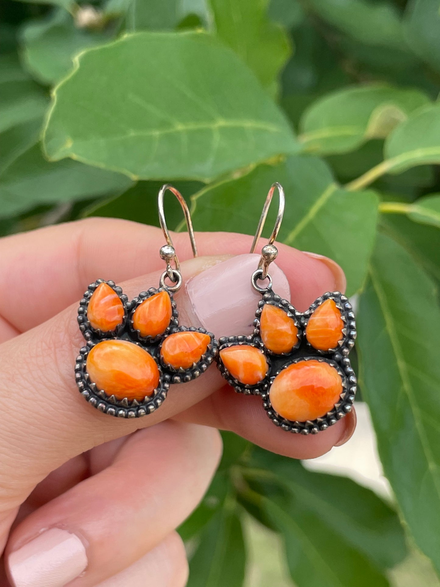 Spiny Oyster Hook Earrings | 925 Sterling Silver D196