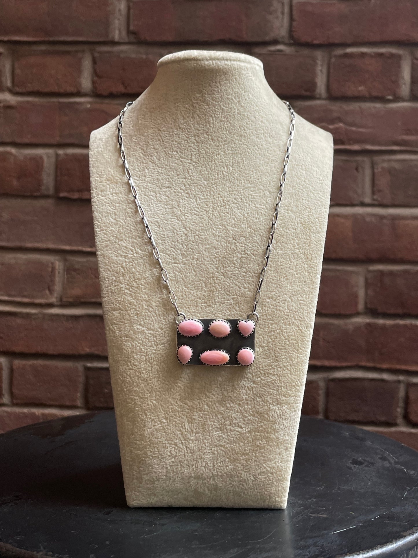 Pink Conch Necklace | Heart Accent Bar | 925 Silver E569