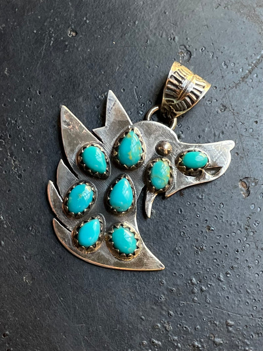 Kingman Turquoise Wolf Head Pendant | Sterling Silver G468