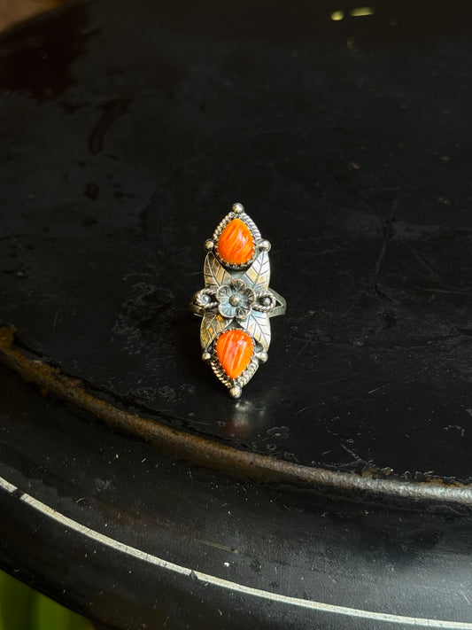Spiny Oyster Flower Ring | Sterling Silver | Size 8.5 | A906