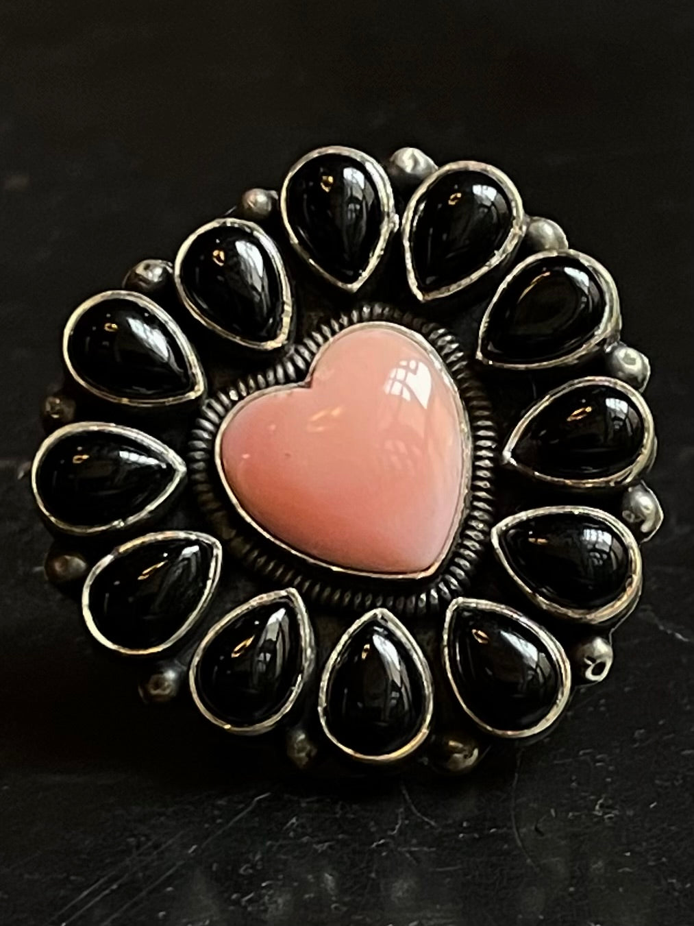 Pink Conch Heart & Black Onyx Cluster Ring | Sterling Silver | Size 6 G340