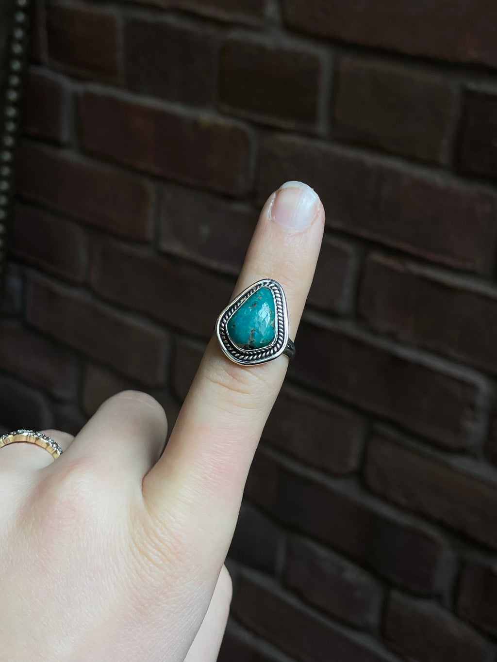 Kingman Turquoise Teardrop Ring Size 7 | 925 Sterling Silver Southwest E122
