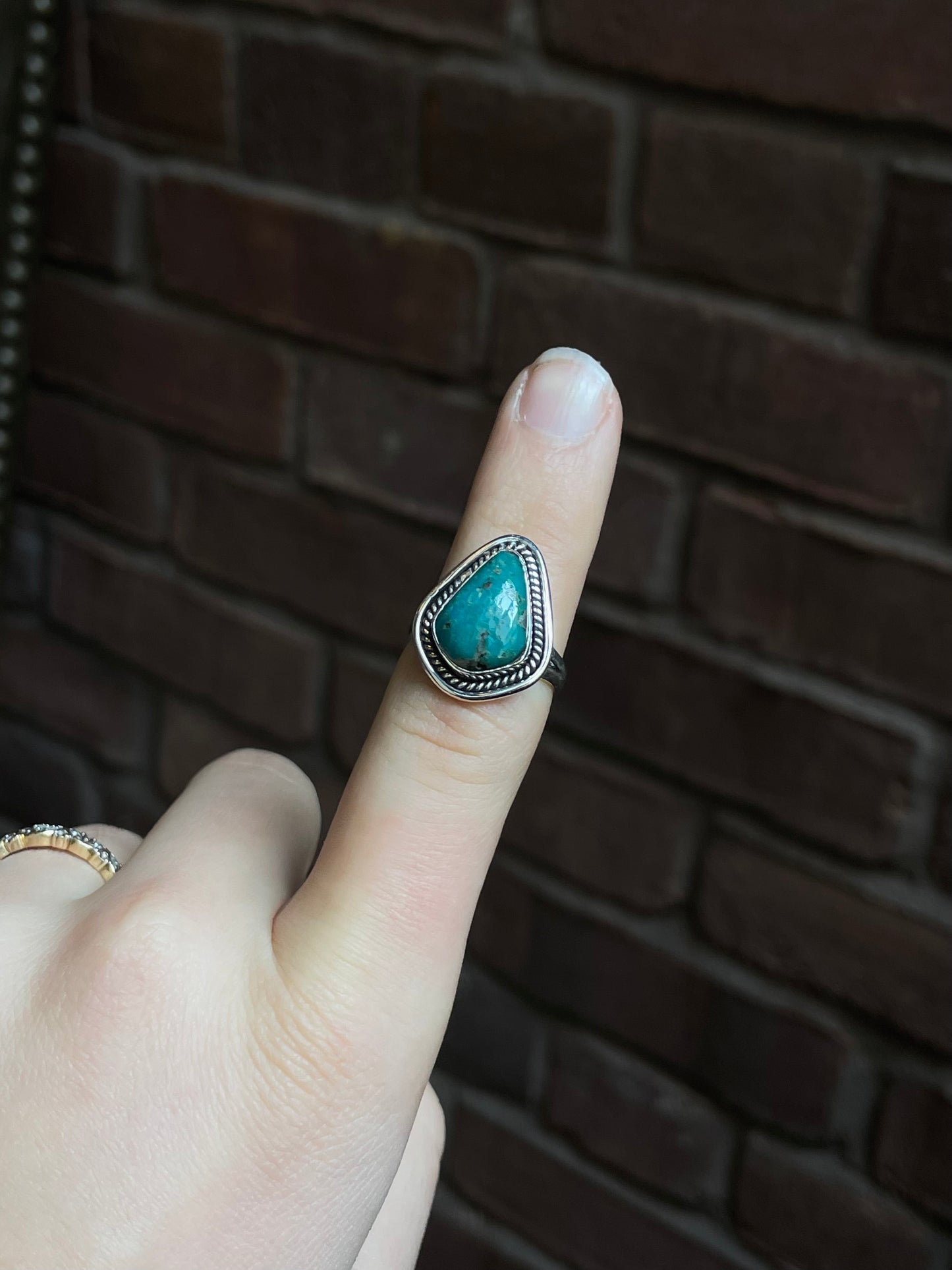 Kingman Turquoise Teardrop Ring Size 7 | 925 Sterling Silver Southwest E122