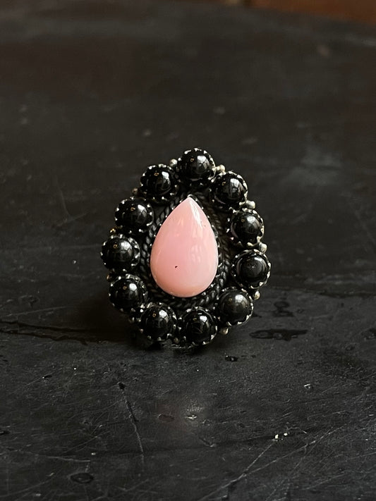 Pink Conch Black Onyx Cluster Ring Size 6.5 | 925 Sterling Silver E161