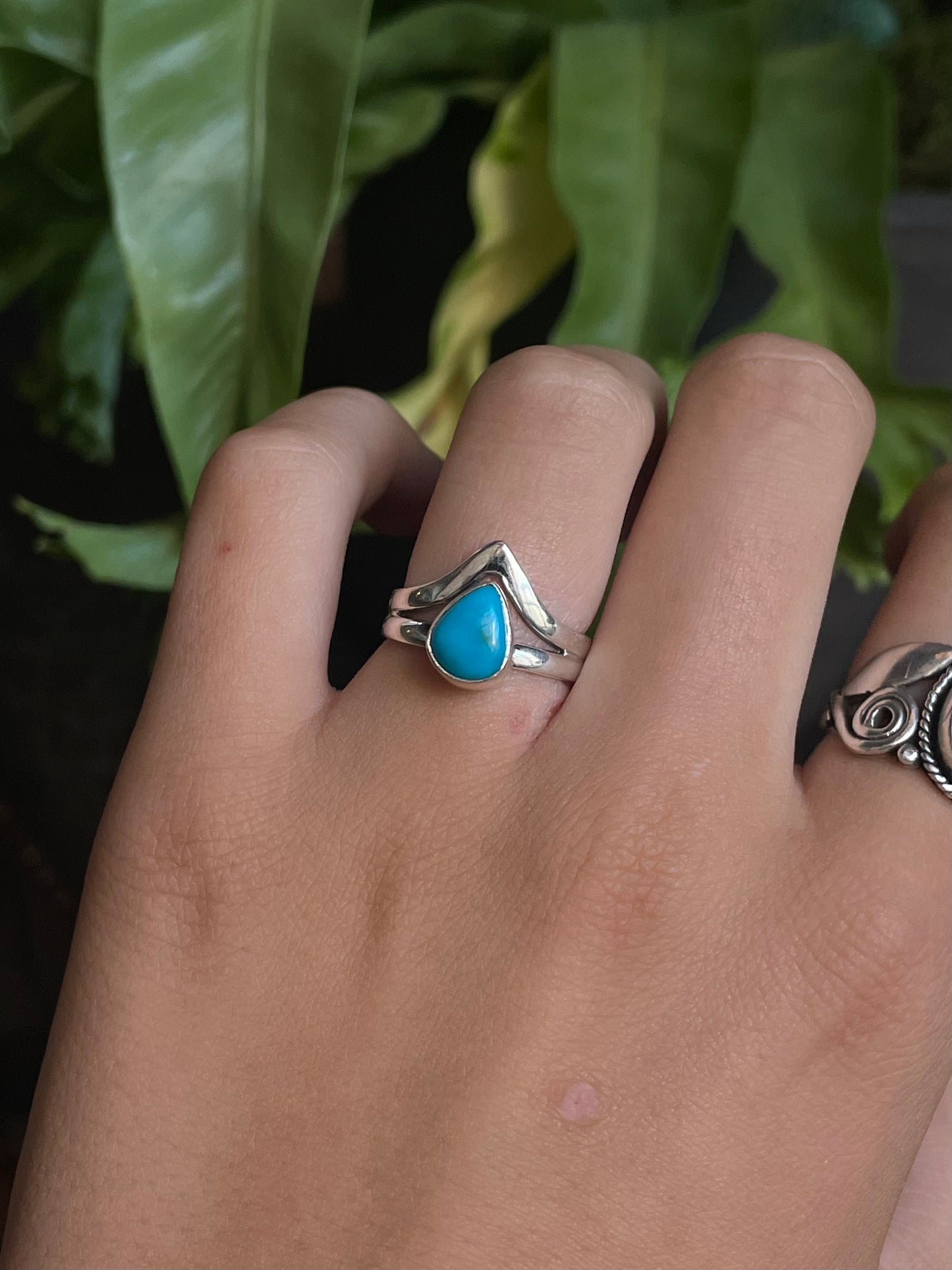 Kingman Turquoise Ring | Sterling Silver | Size 7 G381
