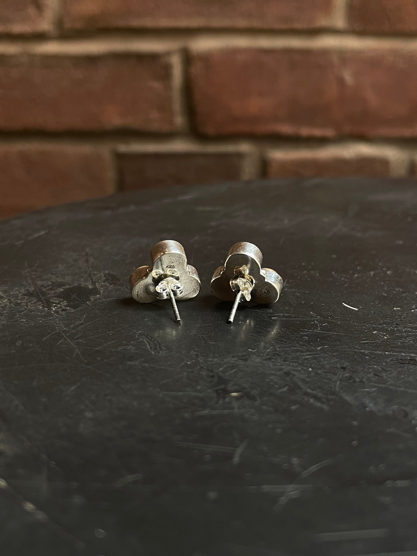 Spiny Oyster Cluster Stud Earrings | 925 Sterling Silver E804