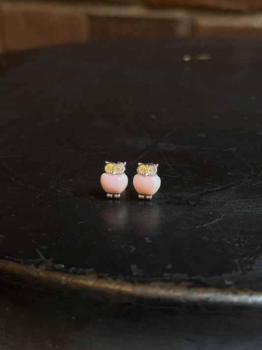Pink Conch Owl Stud Earrings | Rhodium-Plated 925 Sterling Silver C283