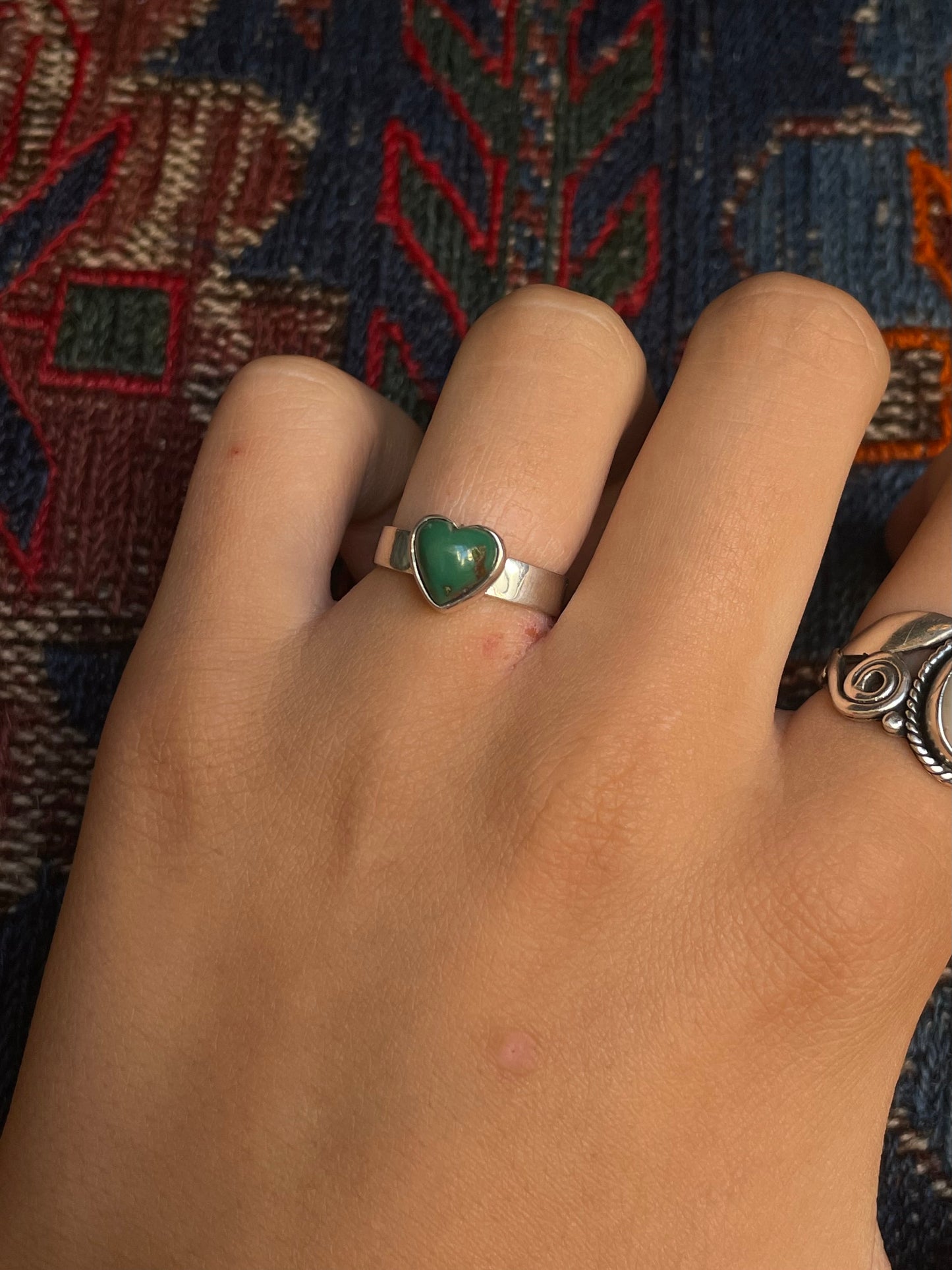 Kingman Turquoise Heart Ring | Sterling Silver | Size 7 G373