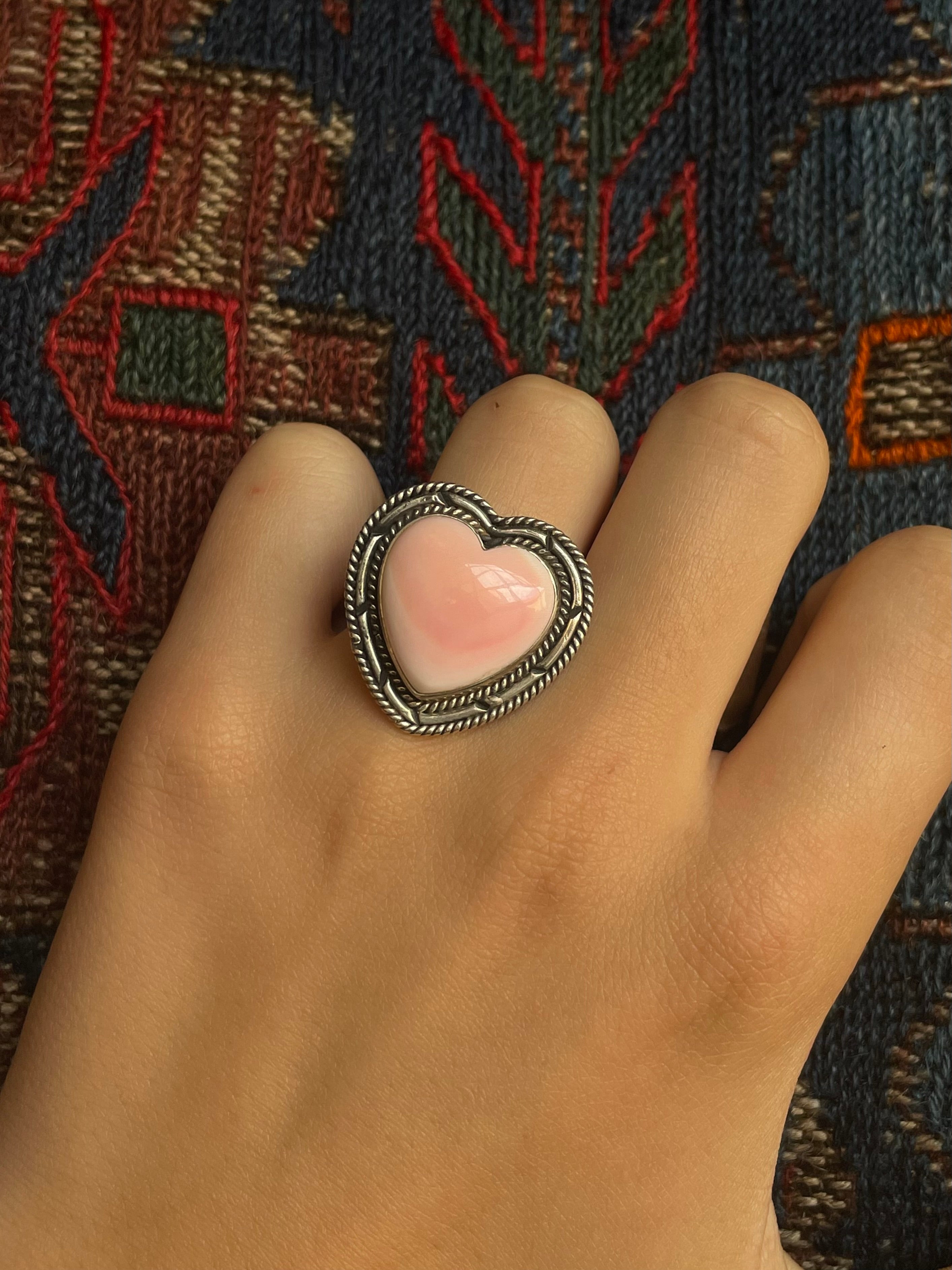 Pink Conch Heart Ring Size 8 | 925 Sterling Silver E987