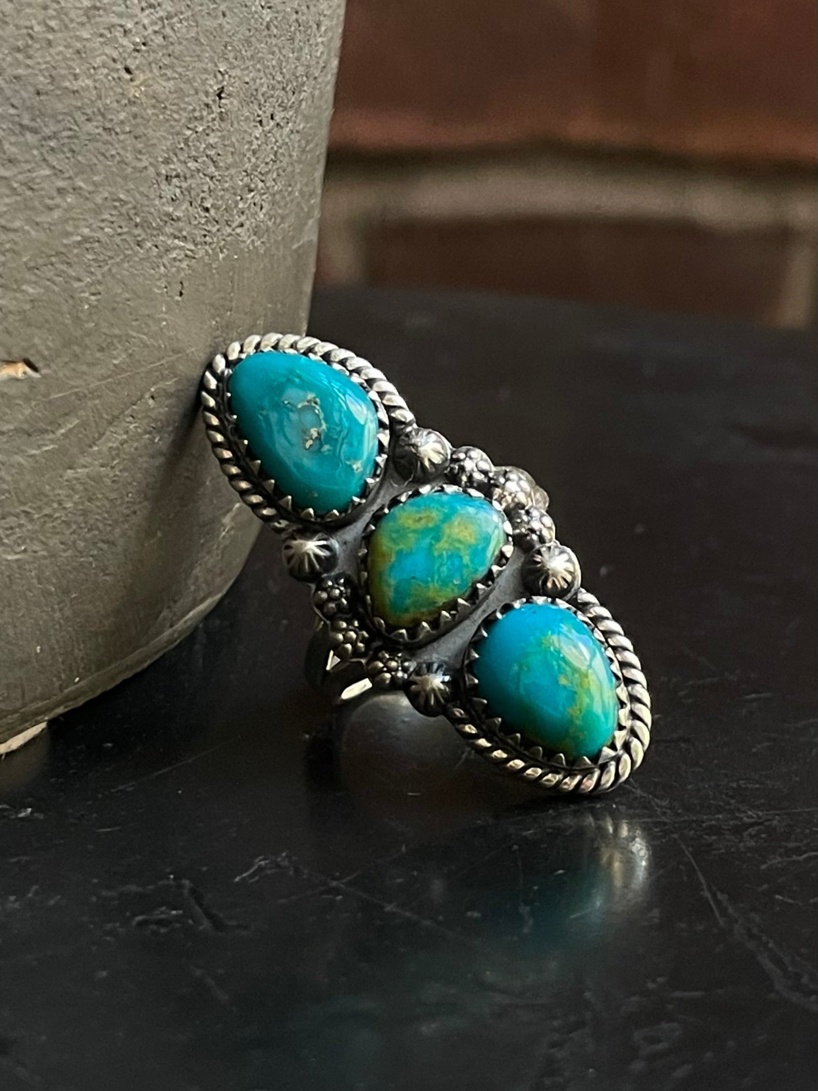 Kingman Turquoise Triple Stone Ring Size 8 | 925 Sterling Silver G582