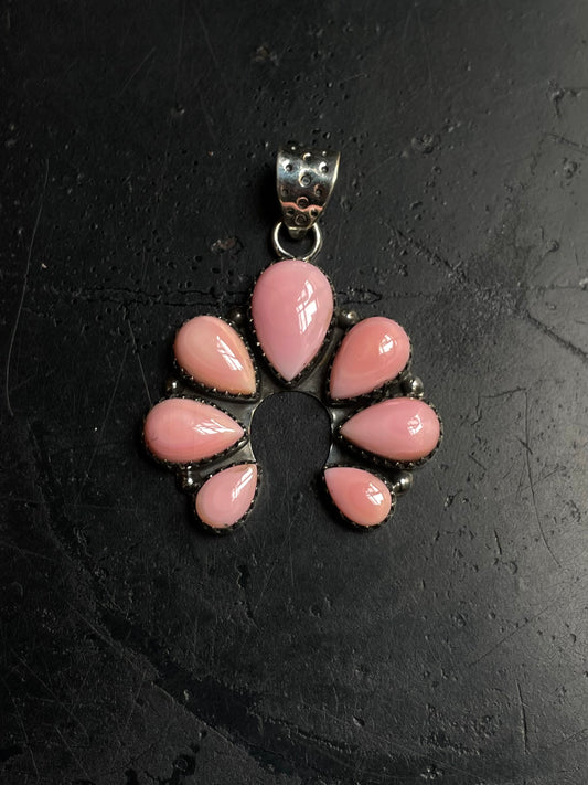Pink Conch Naja Pendant | 925 Sterling Silver E222