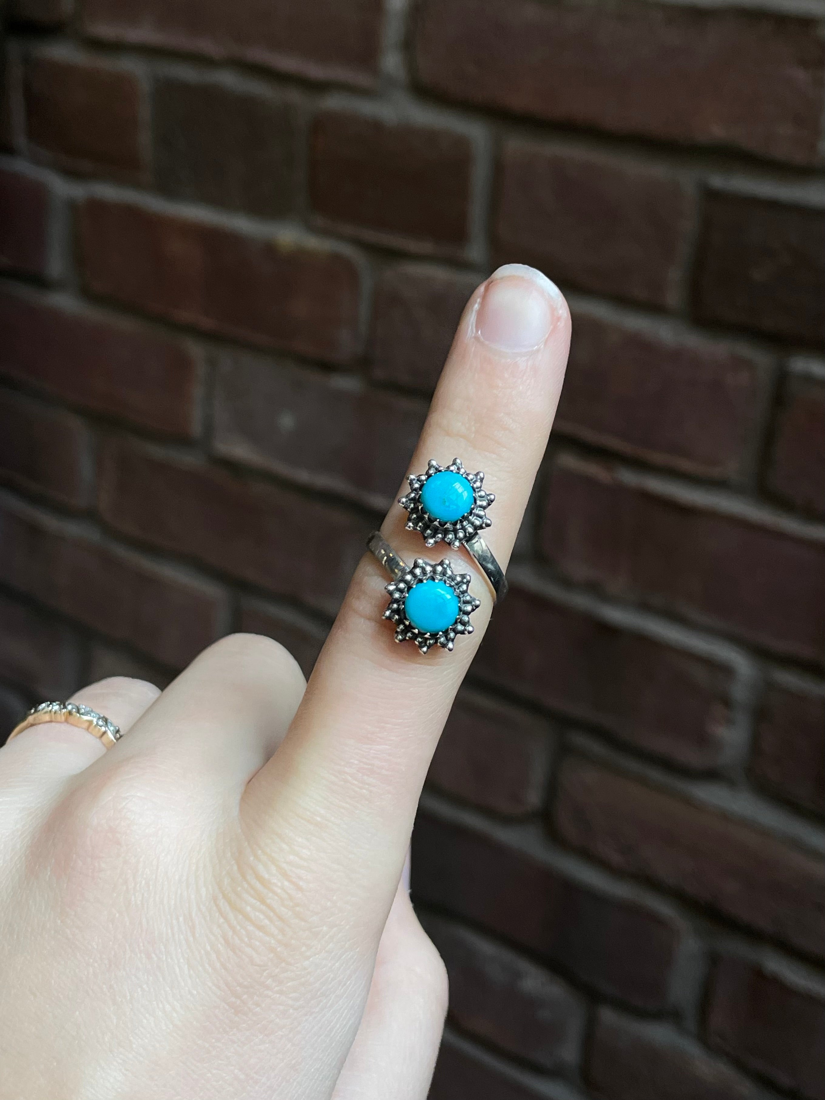 Kingman Turquoise Bypass Ring Size 7 | 925 Sterling Silver Southwest E143