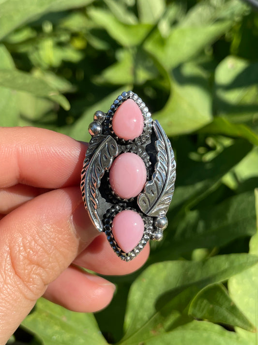 Pink Conch Leaf Design Ring | 925 Sterling Silver | Size 7 B332