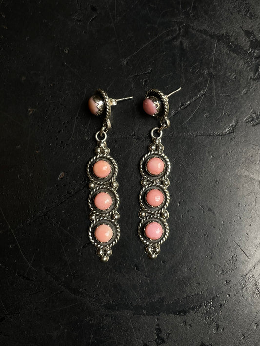 Pink Conch Drop Stud Earrings | 925 Sterling Silver C970