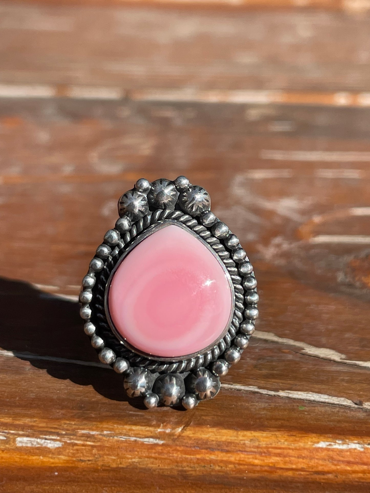 Pink Conch Teardrop Ring Size 9 | 925 Sterling Silver Southwest D108