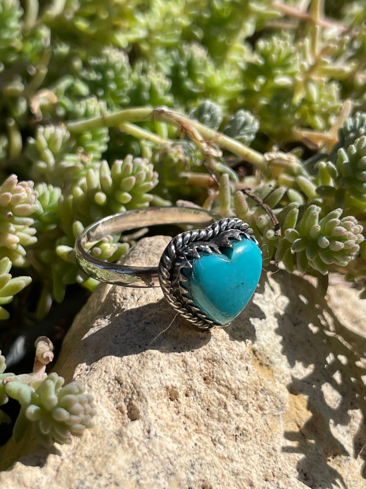 Kingman Turquoise Heart Ring Size 8 | 925 Sterling Silver Southwest B986