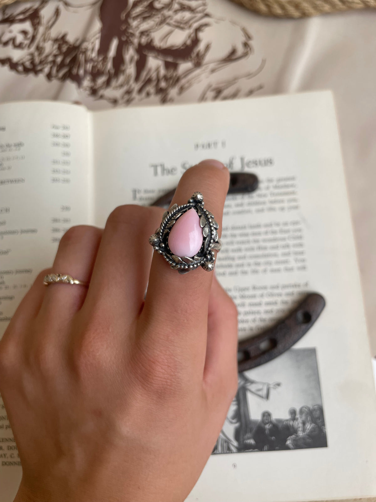 Pink Conch Tear Drop Ring Size 9.75 | 925 Sterling Silver G792