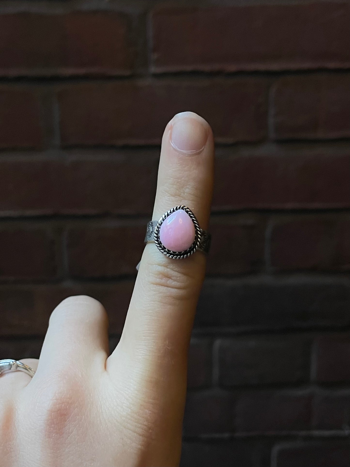 Pink Conch Teardrop Ring | Sterling Silver | Size 6.5 | A749