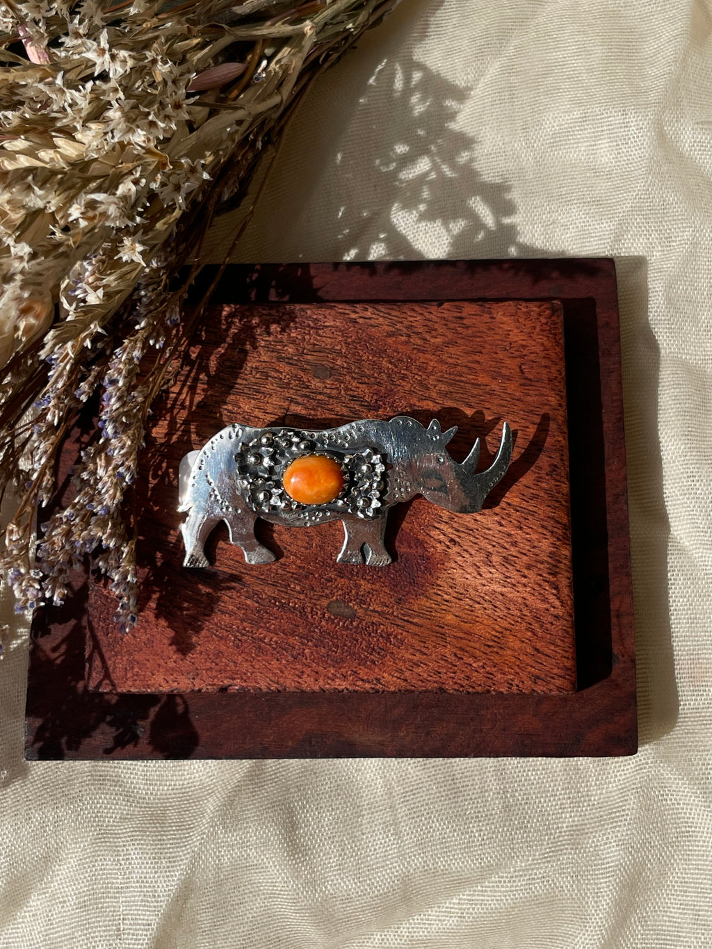 Orange Spiny Oyster Rhino Pendant | 925 Sterling Silver D330