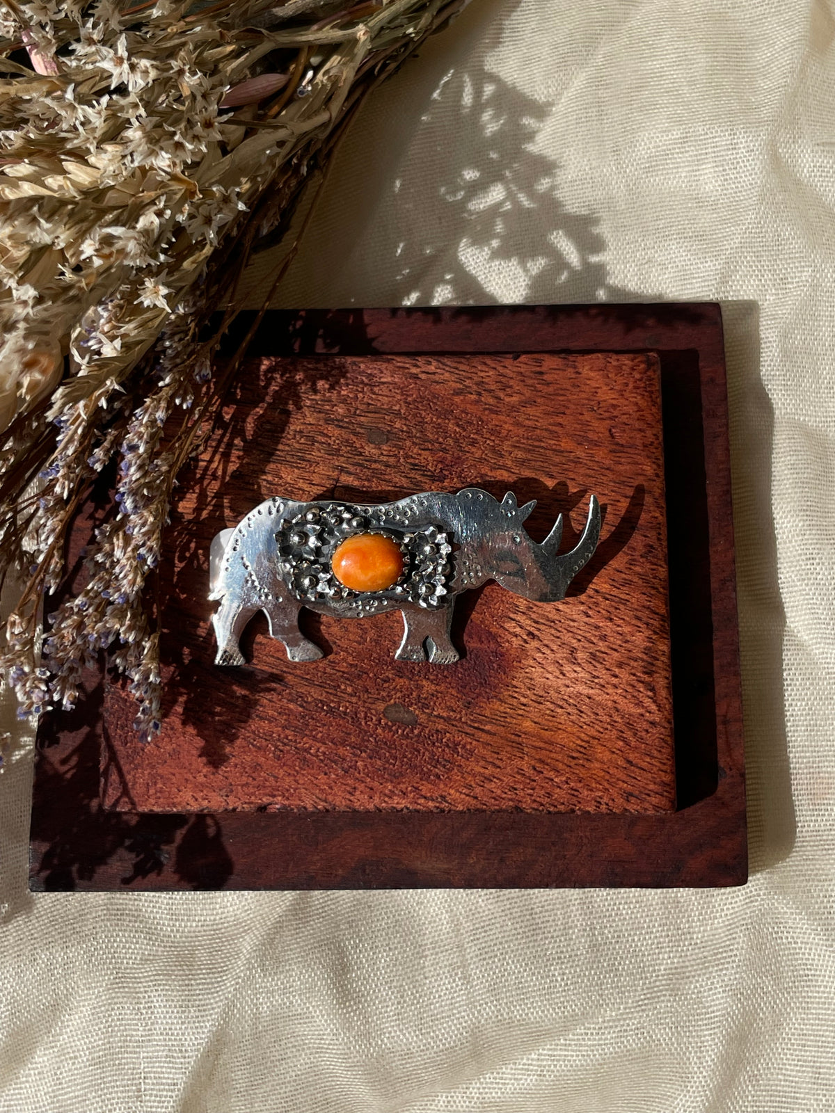 Orange Spiny Oyster Rhino Pendant | 925 Sterling Silver D330