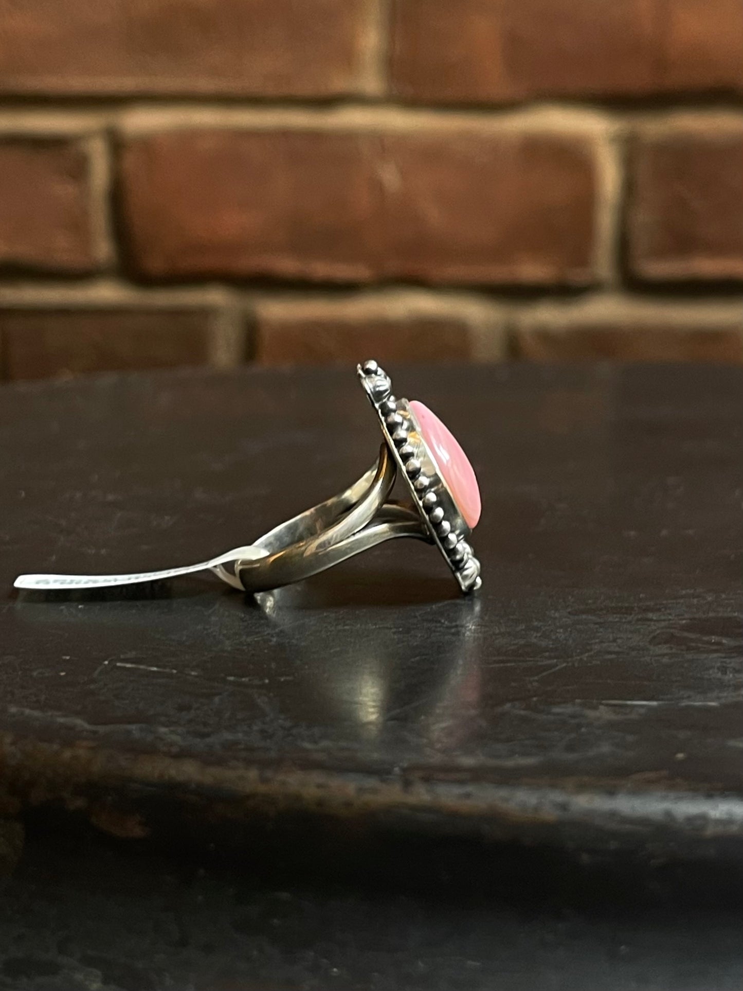 Pink Conch Oval Ring | Sterling Silver | Size 7.75 | A325
