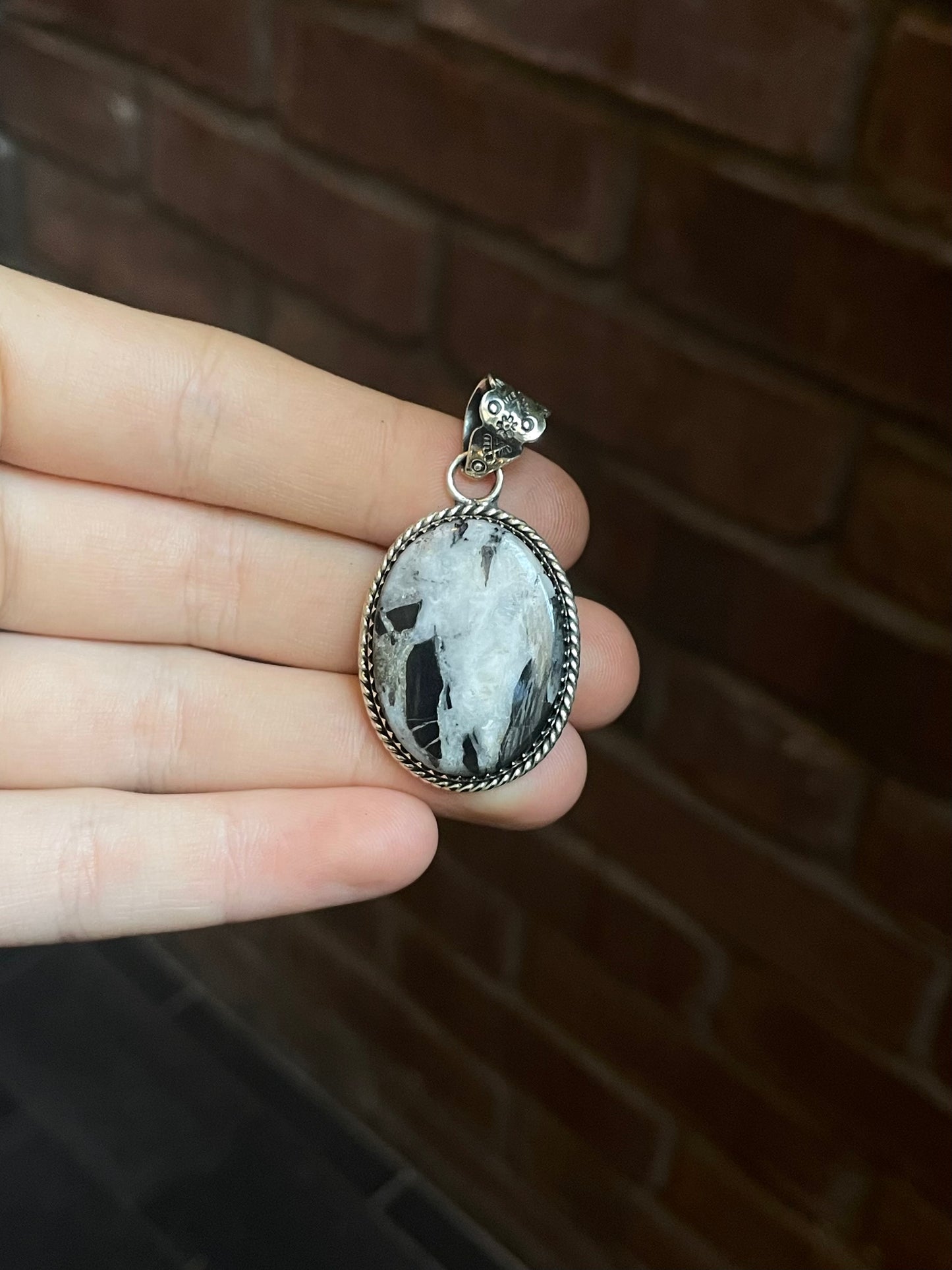 White Buffalo Pendant | Sterling Silver 925 C618
