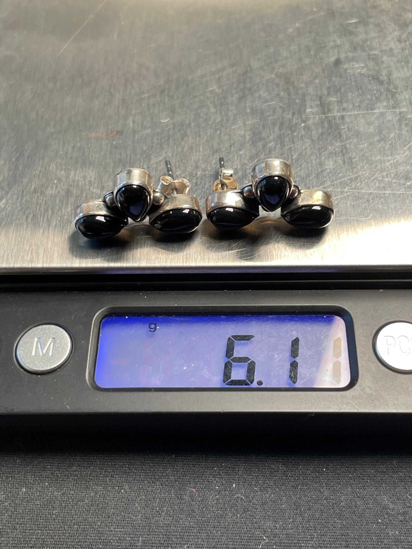 Black Onyx Stud Earrings | 925 Sterling Silver D193