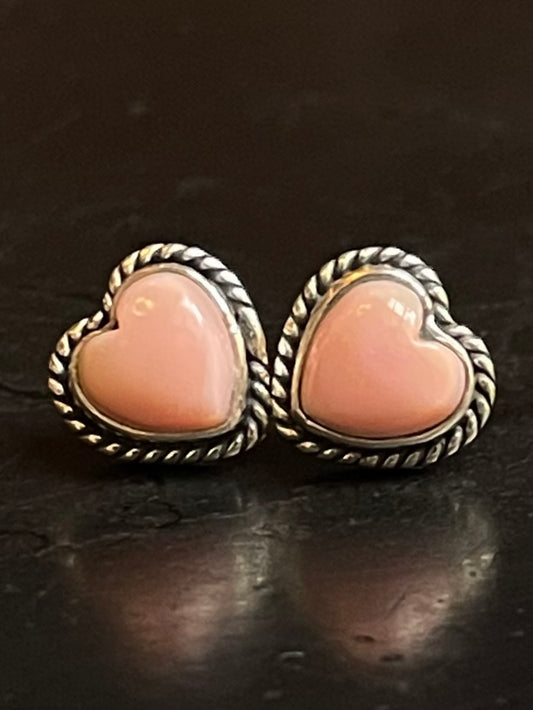 Pink Conch Heart Stud Earrings | 925 Sterling Silver G178