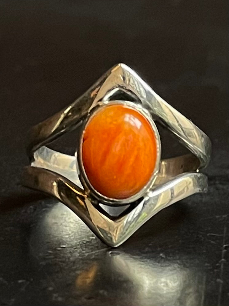 Spiny Oyster Ring Size 7 | 925 Sterling Silver G225