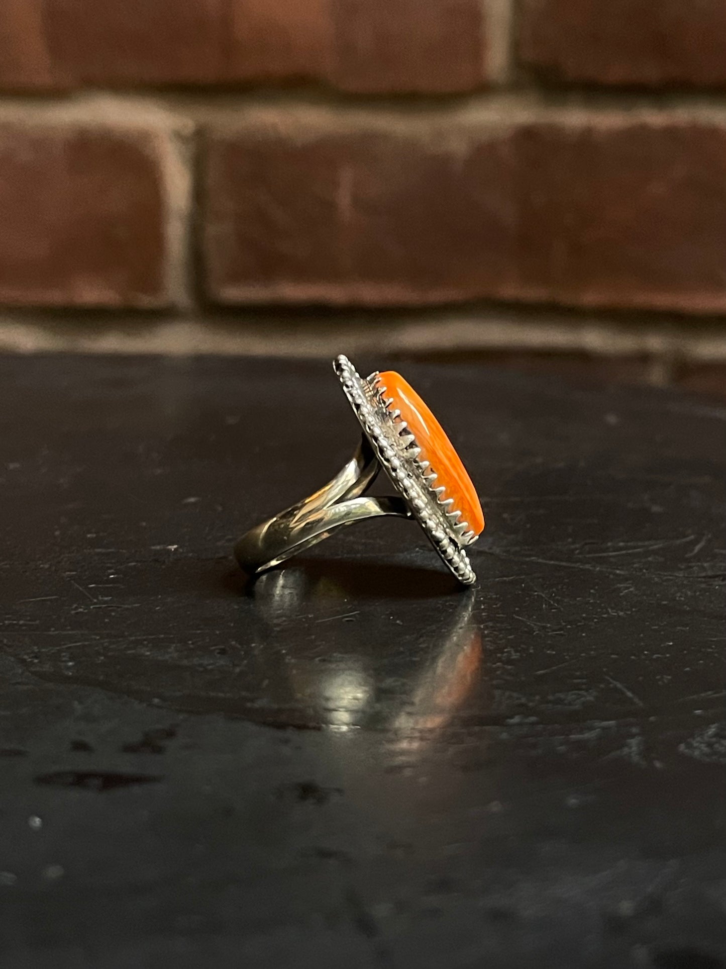 Spiny Oyster Oval Ring Size 7 | 925 Sterling Silver G218