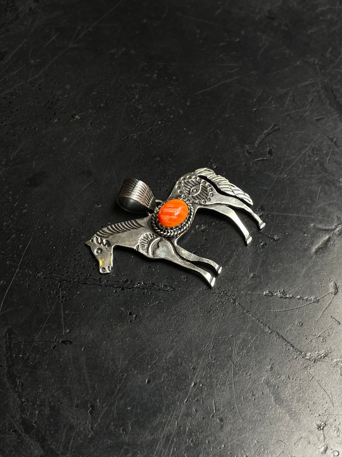 Spiny Oyster Horse Pendant | 925 Sterling Silver E264