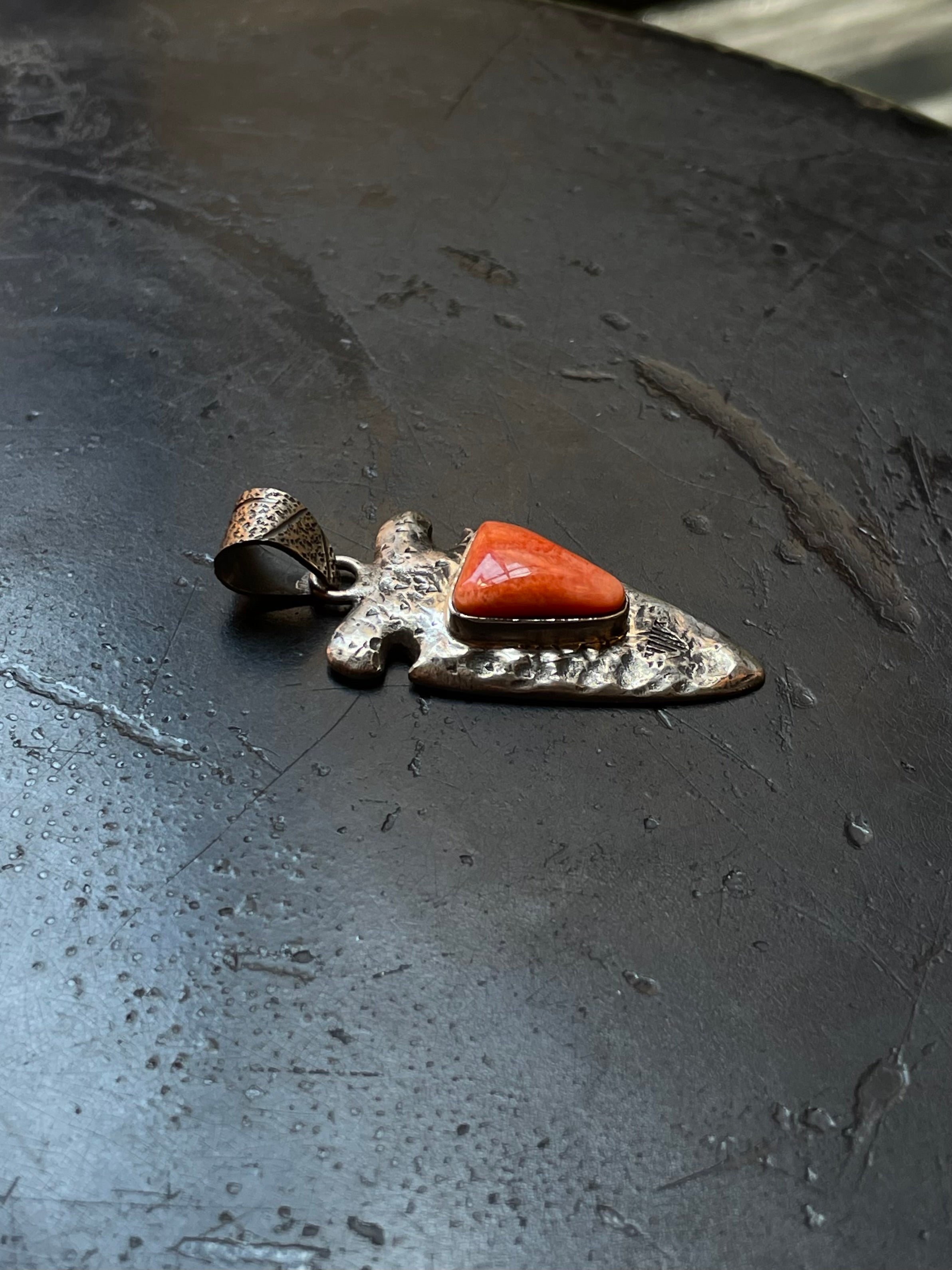 Spiny Oyster Arrowhead Pendant | Sterling Silver G437