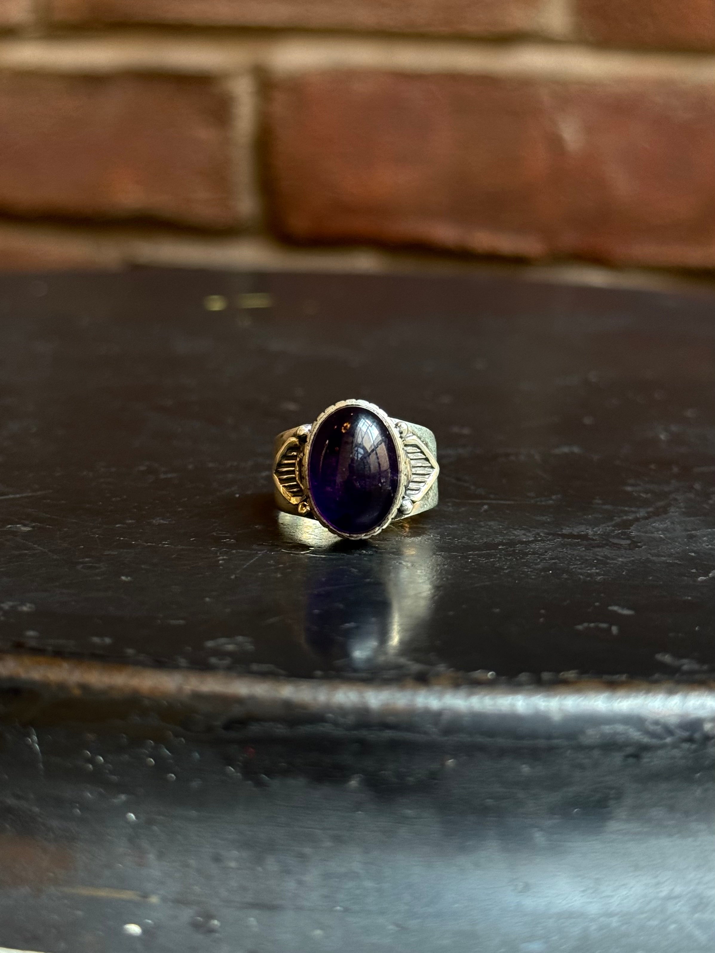 Labradorite Oval Ring | Sterling Silver | Size 7 | A891
