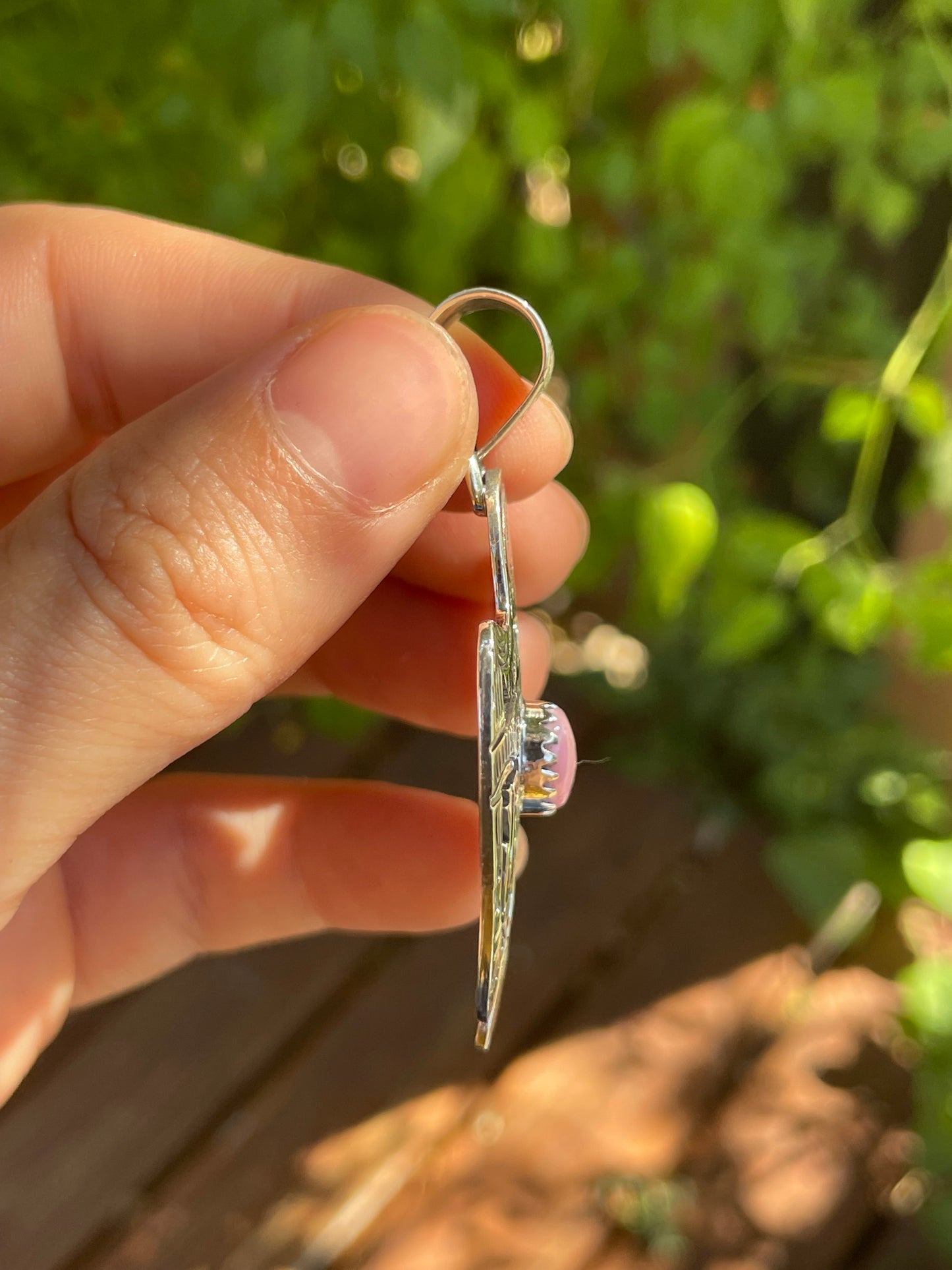 Pink Conch Thunderbird Pendant | 925 Sterling Silver Z54