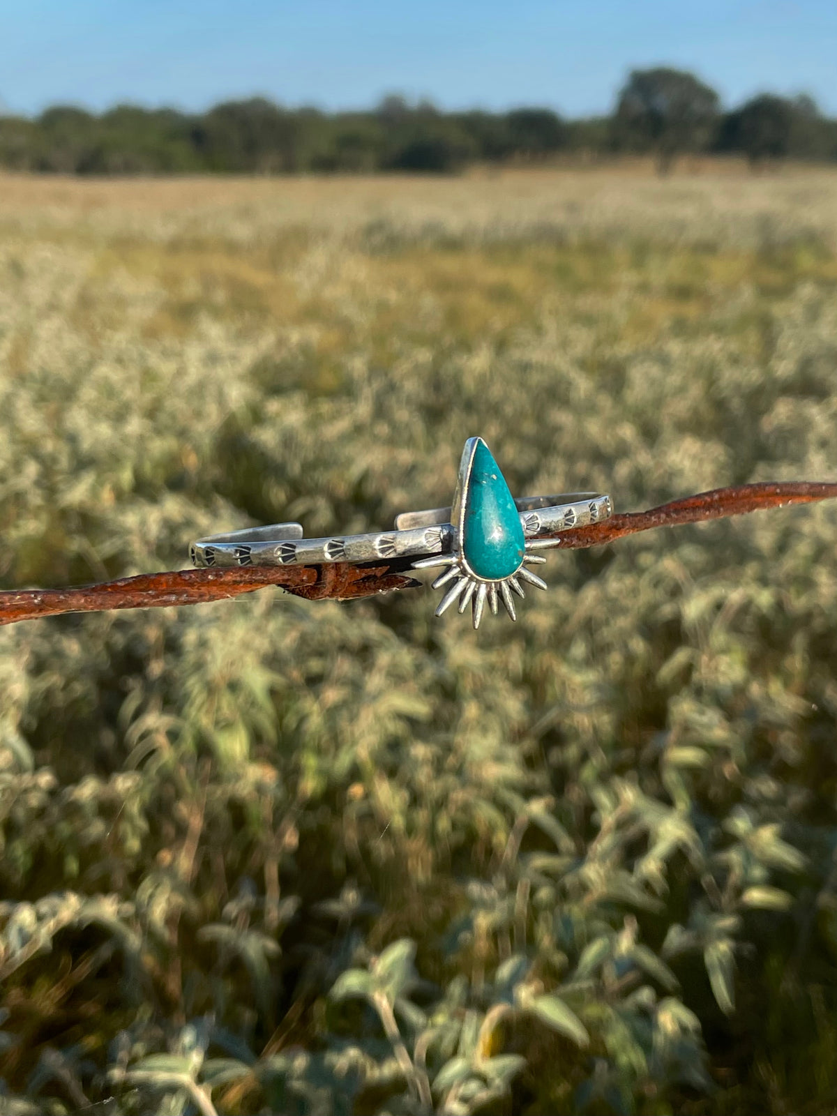 Turquoise Teardrop Sunburst Cuff Bracelet | 925 Sterling Silver G737