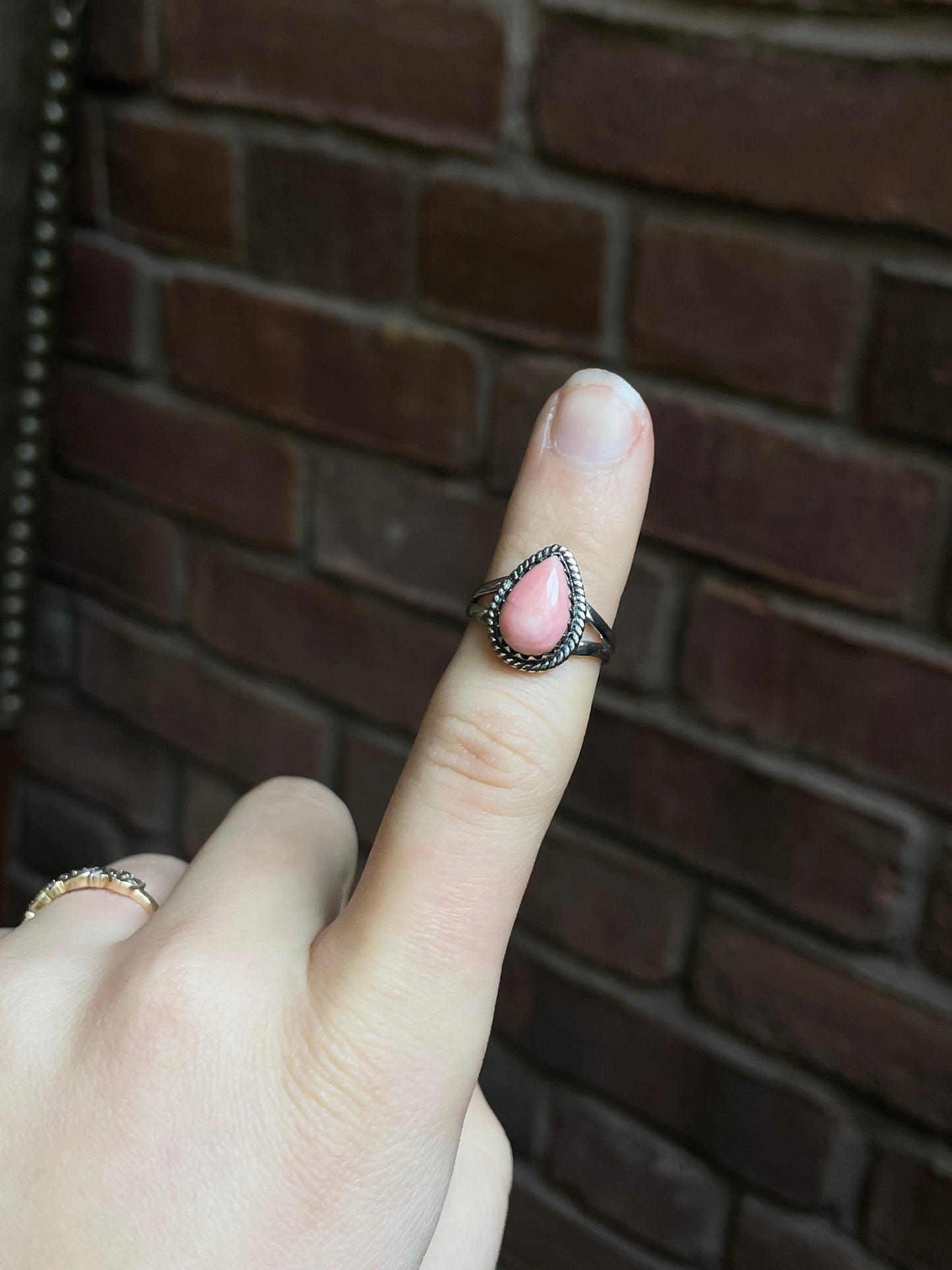 Pink Conch Teardrop Ring Size 6 | 925 Sterling Silver Southwest E159