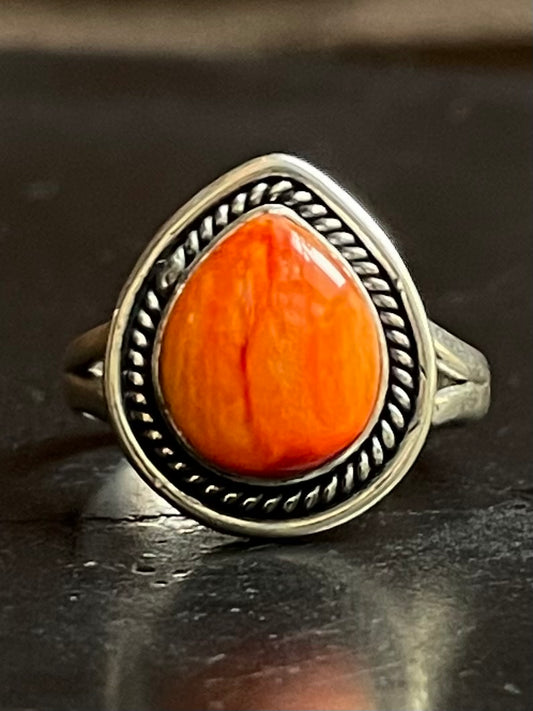 Spiny Oyster Ring Size 8.75 | 925 Sterling Silver G211