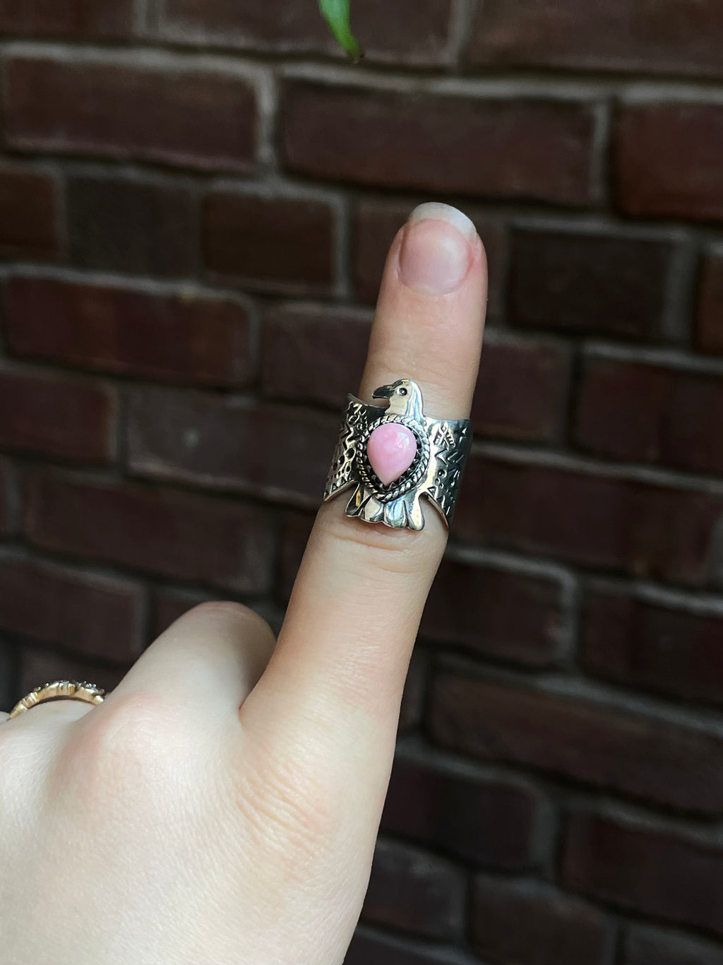 Pink Conch Thunderbird Ring | 925 Sterling Silver | Size 8 E308