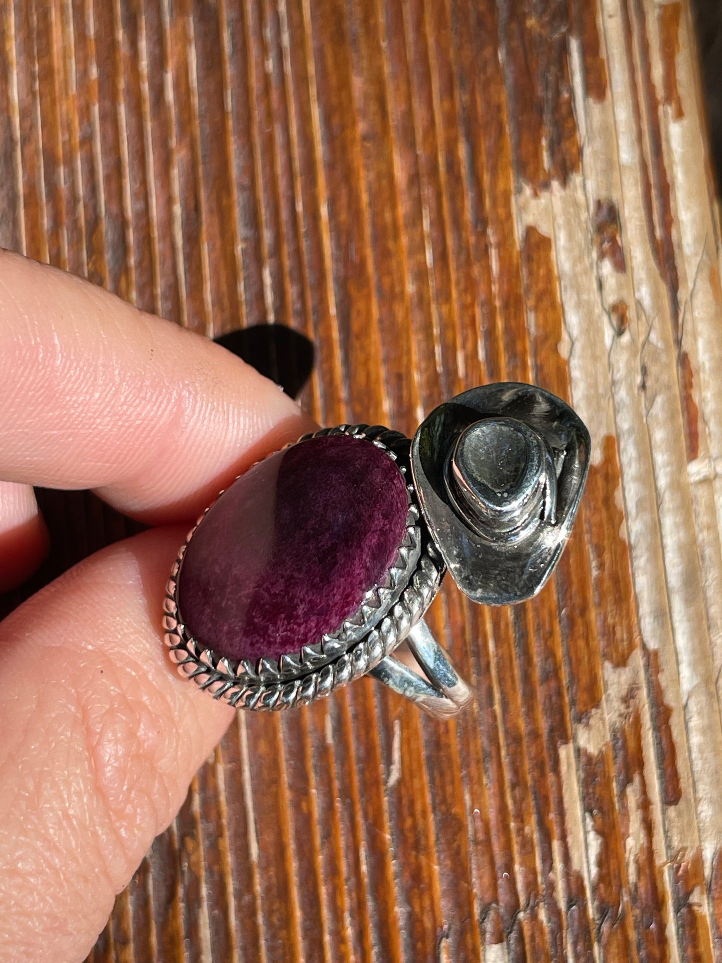 Purple Spiny Oyster Cowboy Hat Ring Size 7 | Sterling Silver 925 B389
