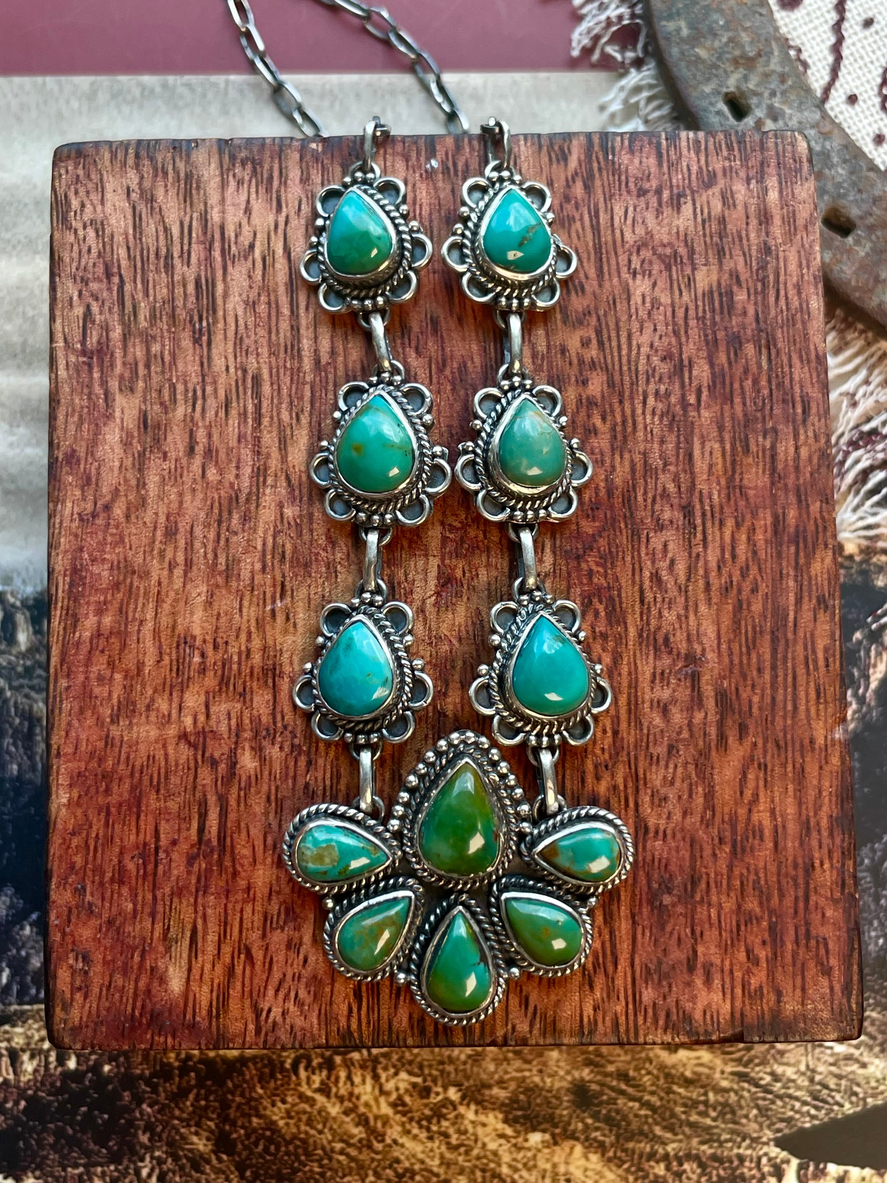 Kingman Turquoise Cluster Necklace | 925 Sterling Silver D229