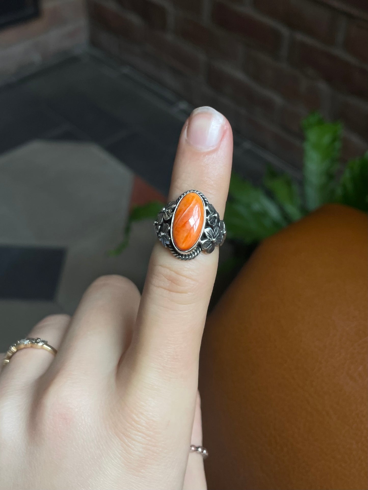 Spiny Oyster Flower Ring | Sterling Silver | Size 6 | A018