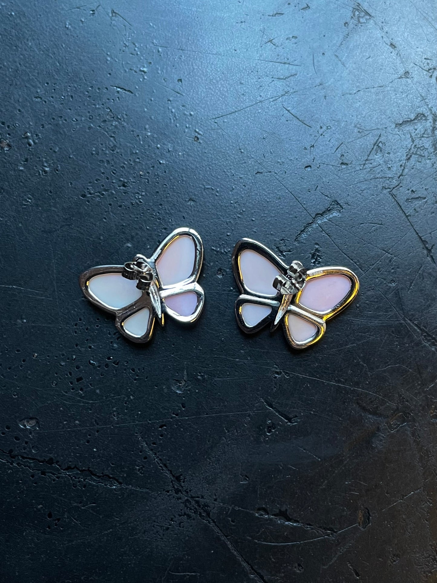 Pink Conch Butterfly Stud Earrings | 925 Sterling Silver E409