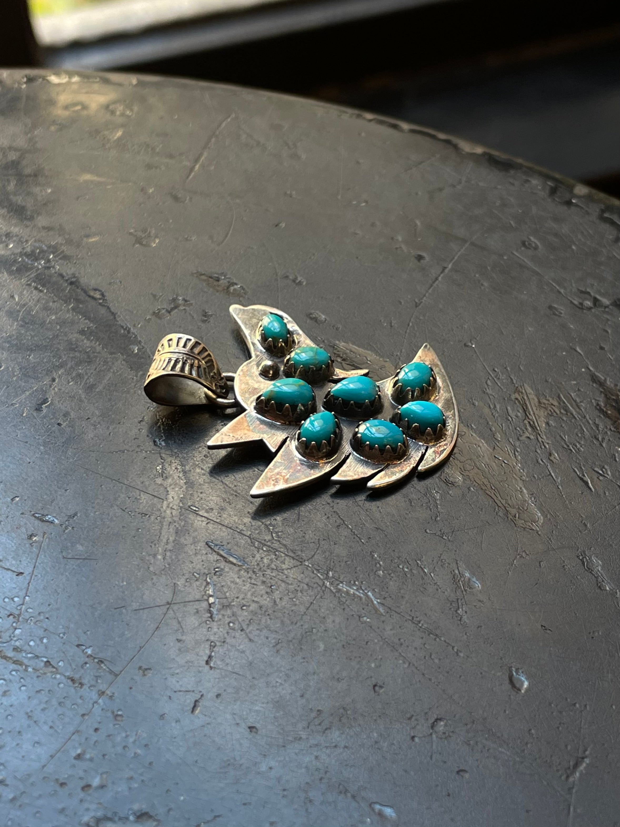 Kingman Turquoise Wolf Head Pendant | Sterling Silver G468