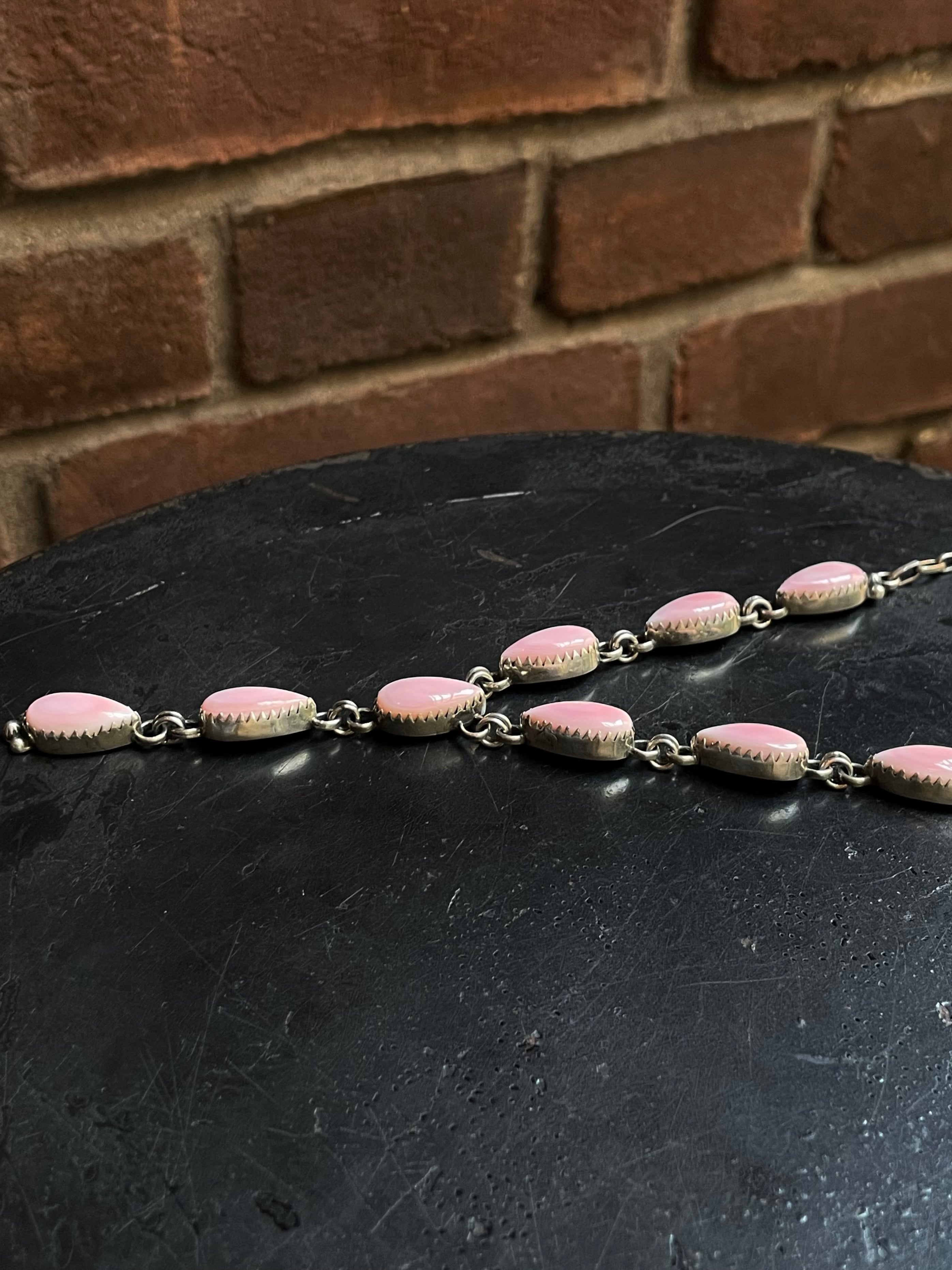 Pink Conch Tear Drop Necklace | 925 Sterling Silver E978