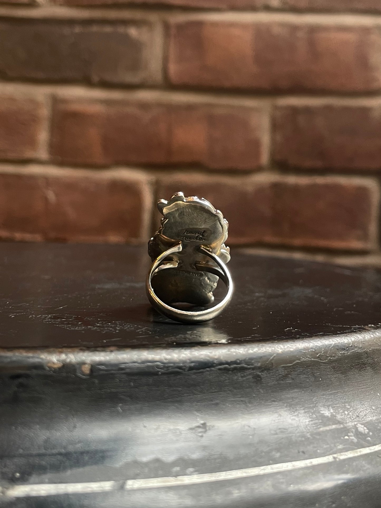 Spiny Oyster Feather Ring Size 8.5 | 925 Sterling Silver C951