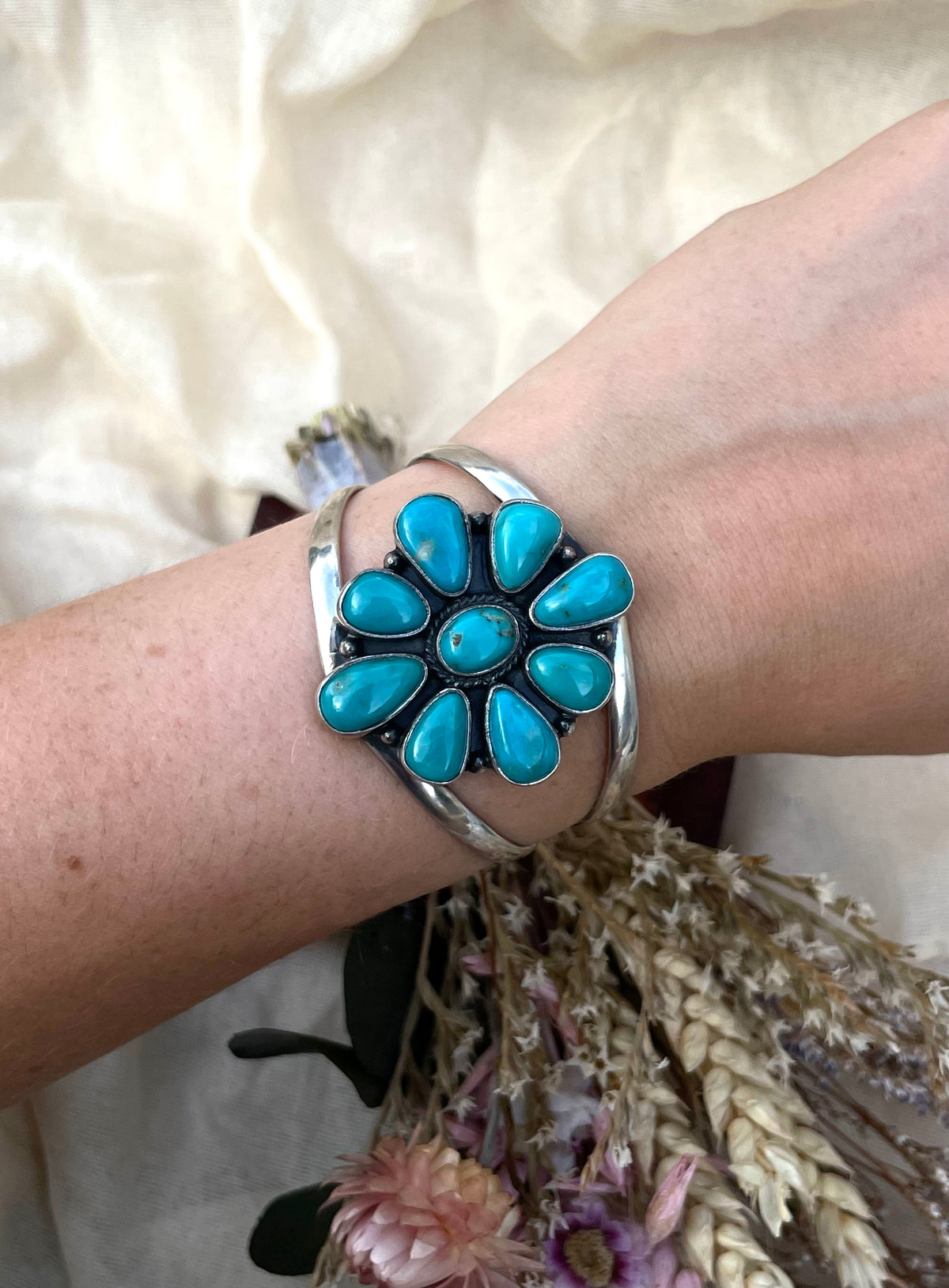 Turquoise Cluster Cuff Bracelet | 925 Sterling Silver D283