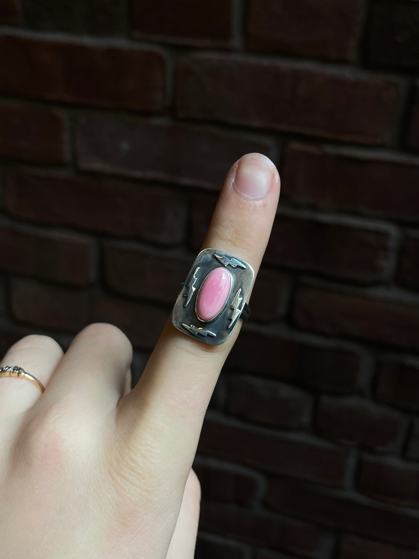 Pink Conch Lightning Bolt Ring Size 8.25 | 925 Sterling Silver C935
